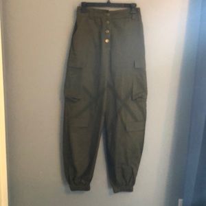 Wide leg pants